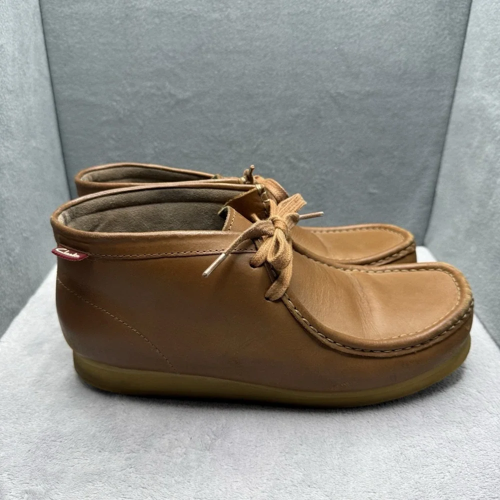 Clarks Stinson Hi Men's 10.5 Brown Leather Moc Toe Chukka Boots Walking Comfort